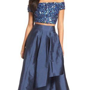 Adrianna Papell - Two piece navy blue ball gown
